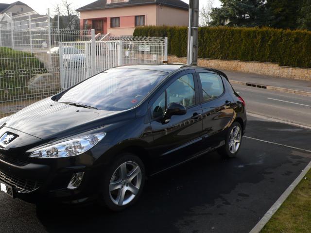 http://www.forum-peugeot.com/Forum/mesimages/10489/308 feline 002.jpg